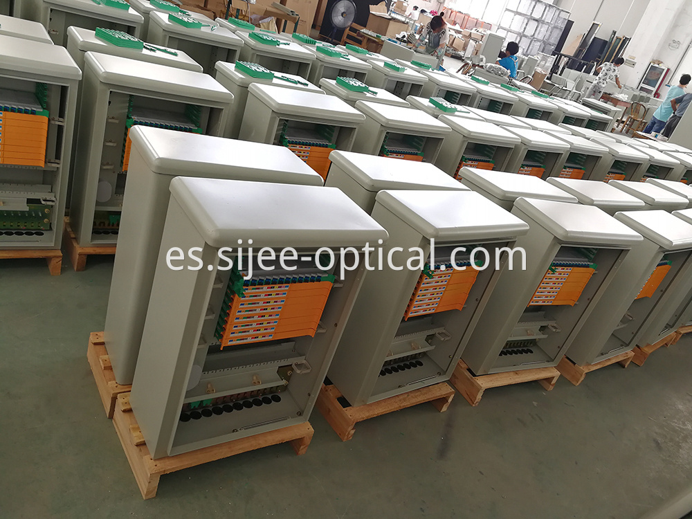 Fiber Optic Distribution Cabinet